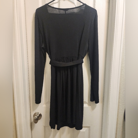 EUC Daisy Fuentes Black Belted Mini Dress - Picture 3 of 3